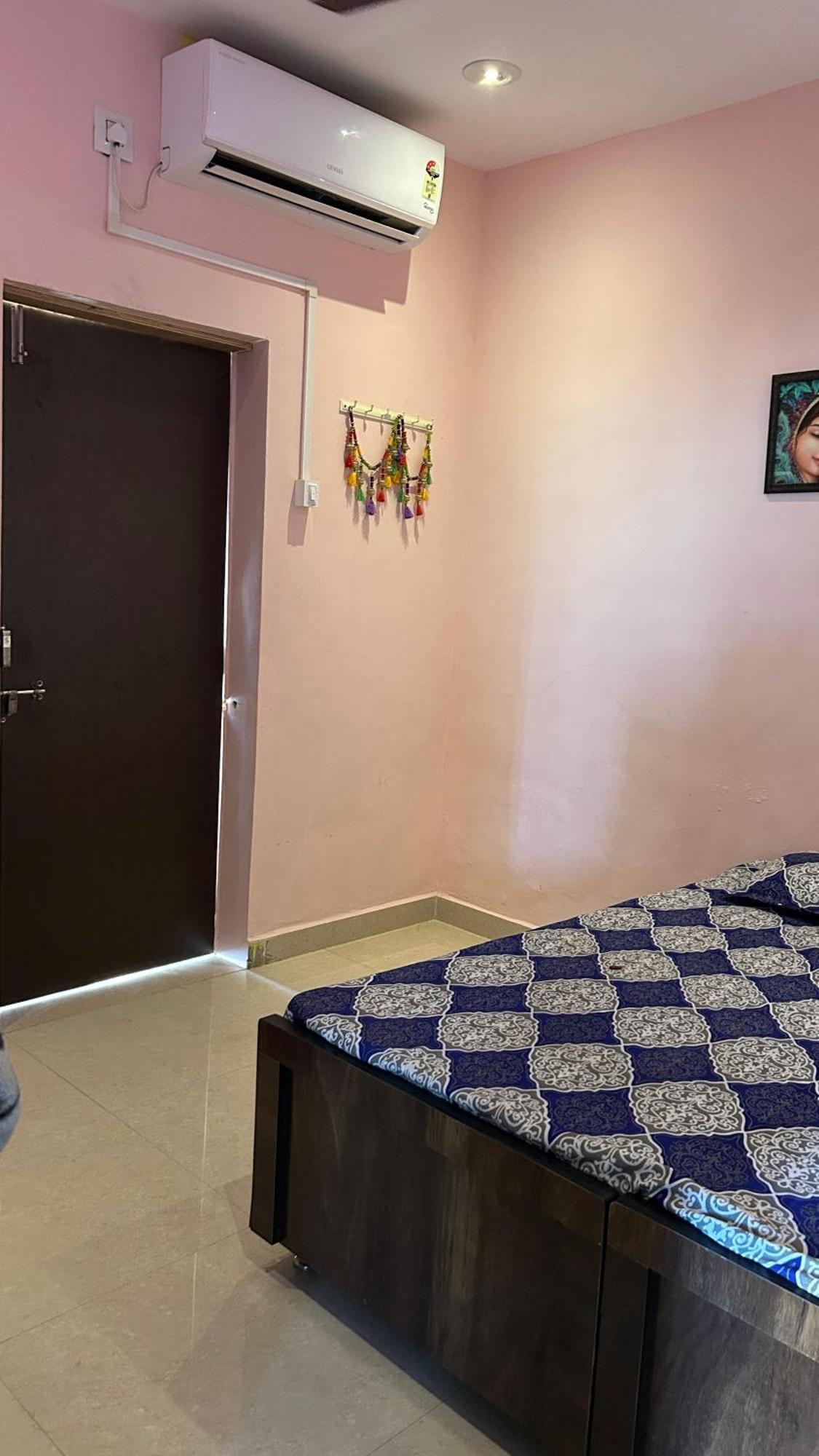 Dwarka Home Stay 2 Only Family Ngoại thất bức ảnh